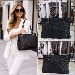 BALLY Quilted Chain Shoulder Bag Leather Black Gold